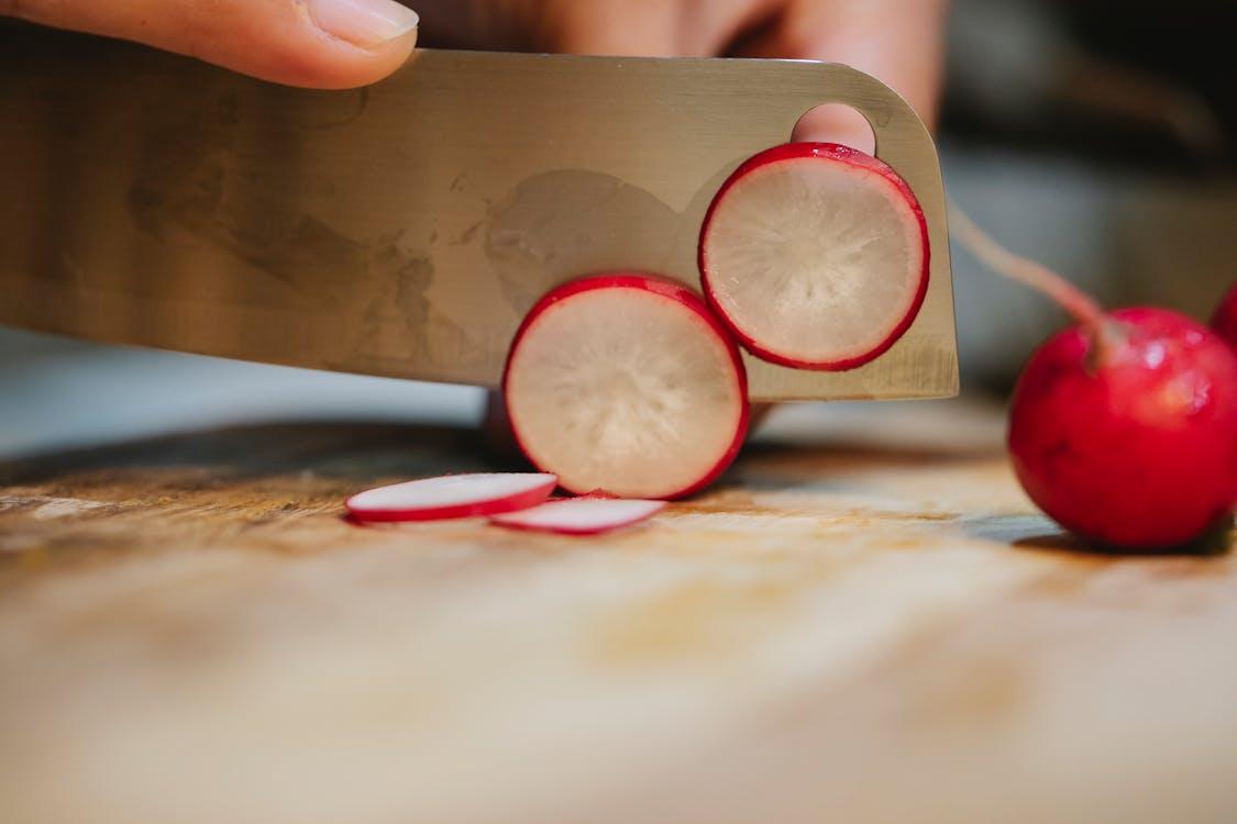 Potong Roti dengan Lebih Mudah: Pisau Roti Victorinox yang Praktis